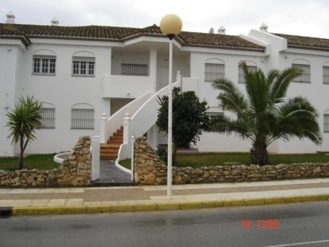 Kiana, La Barrosa Con Parking Y Piscina Apartment Chiclana de la Frontera Exterior photo